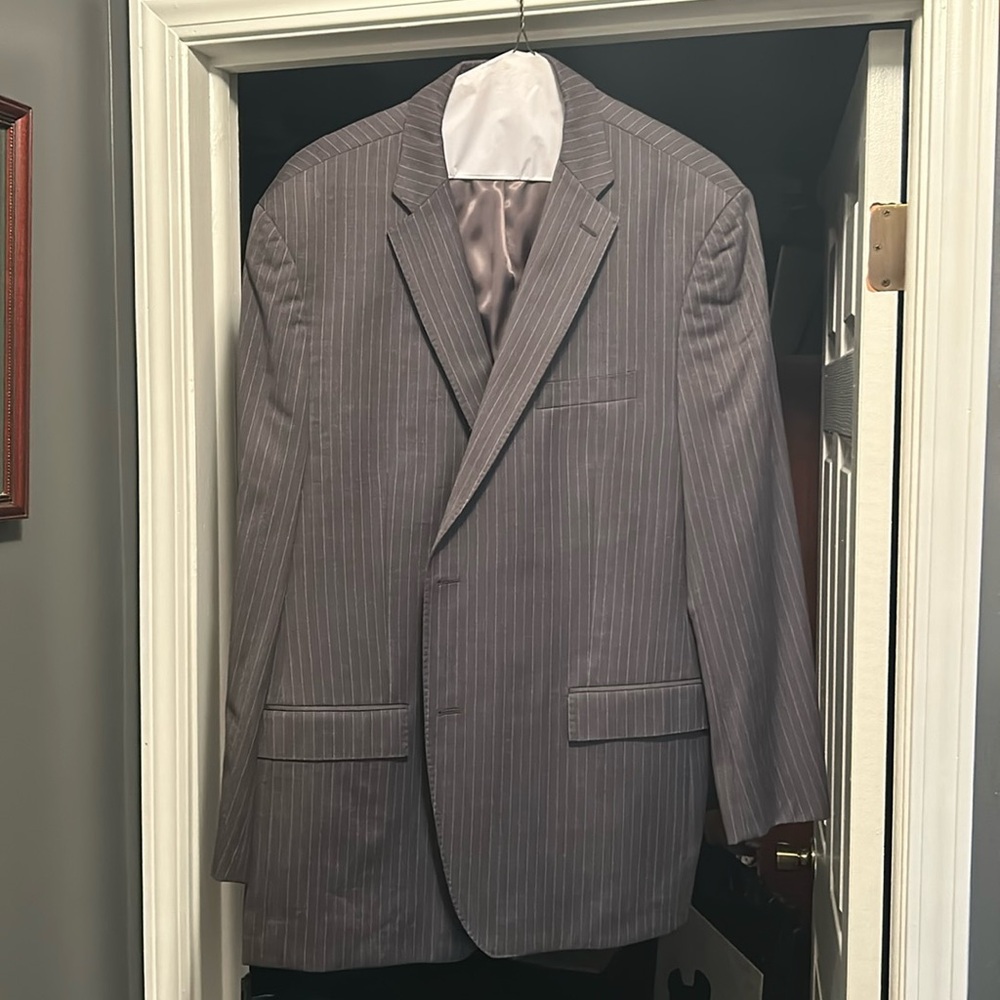 Men’s Sport cost American Living Size 48L color: gray w/strip. Great condition!